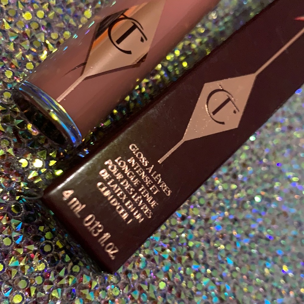 🌸  CHARLOTTE TILBURY latex love lip gloss Belle du soir - Picture 4 of 6